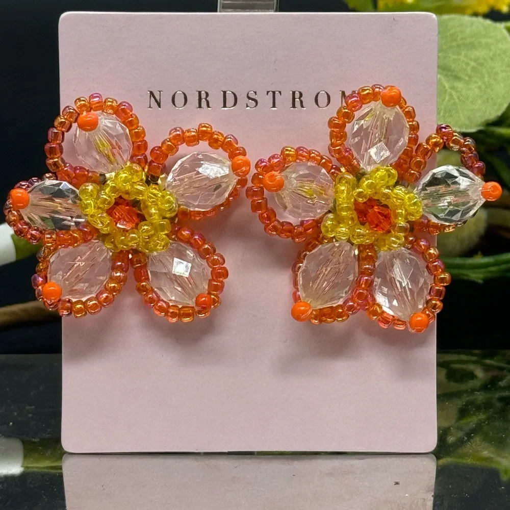 Vibrant Beaded Floral Earrings – Unique Handmade Look 🌼✨
